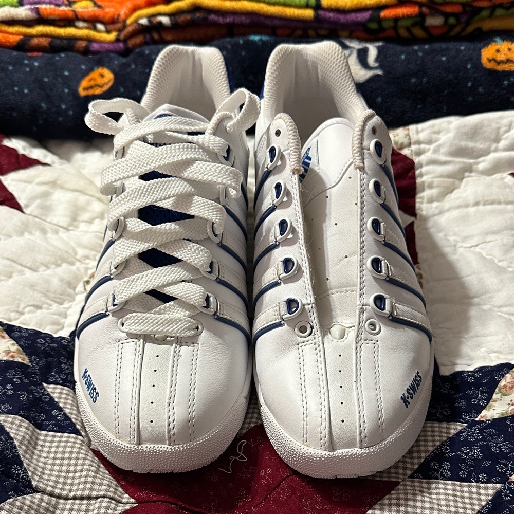 K-Swiss Classic White Sneakers with Navy Stripes - Picture 1 of 13